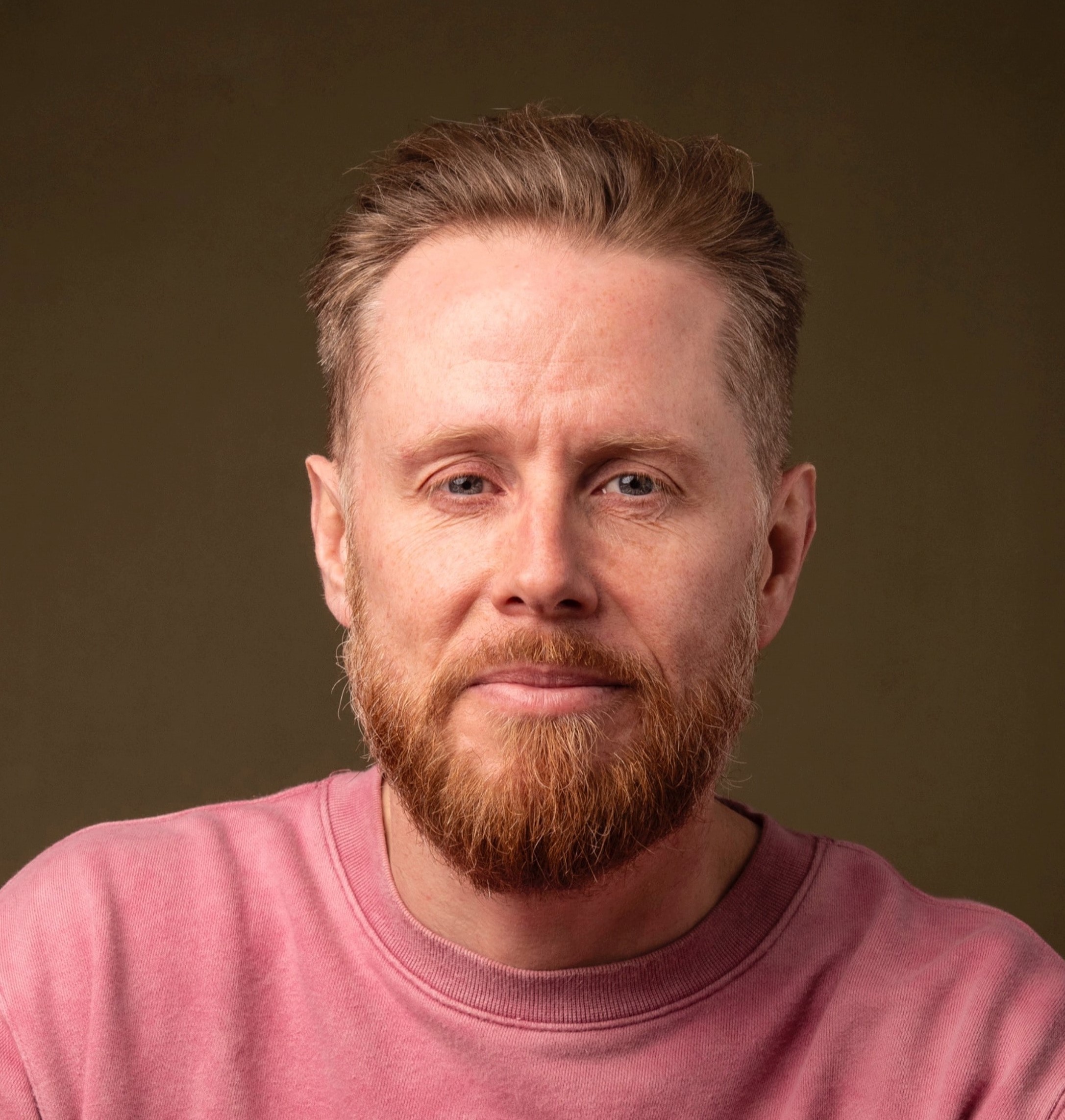 Jono Owen-Hughes headshot